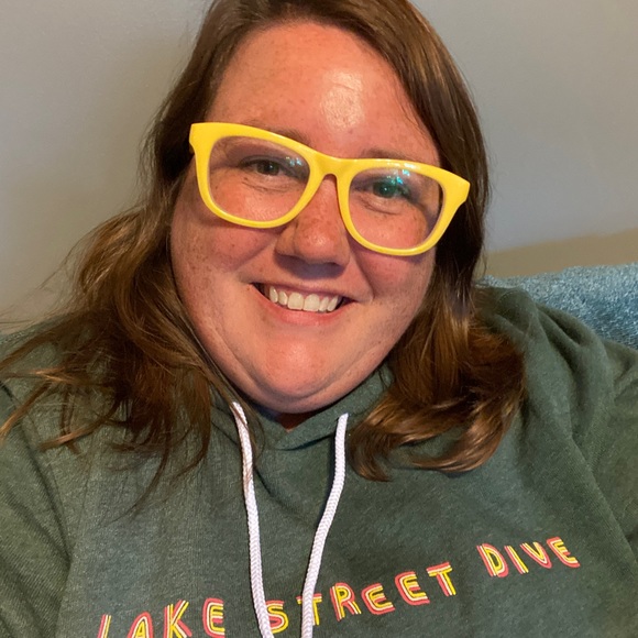 Meet your Posher, Megan - Picture 1 of 1